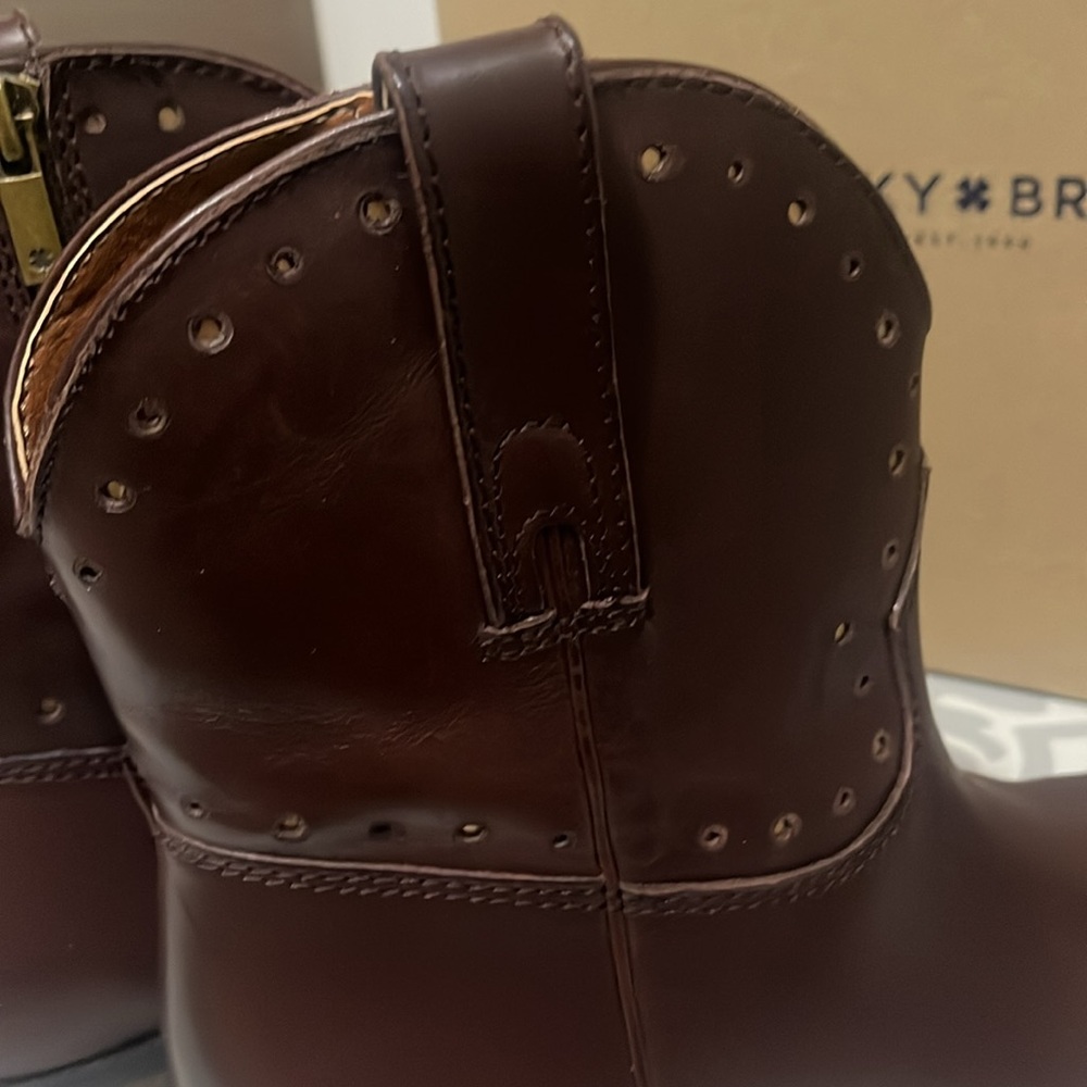 NIB Lucky Brand Booties Tobacco Lucky Vachetta size 8 - Picture 3 of 4